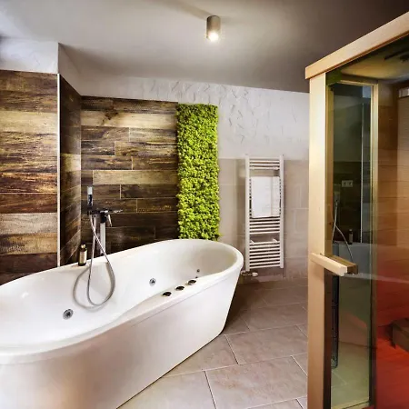 Jasna Collection -